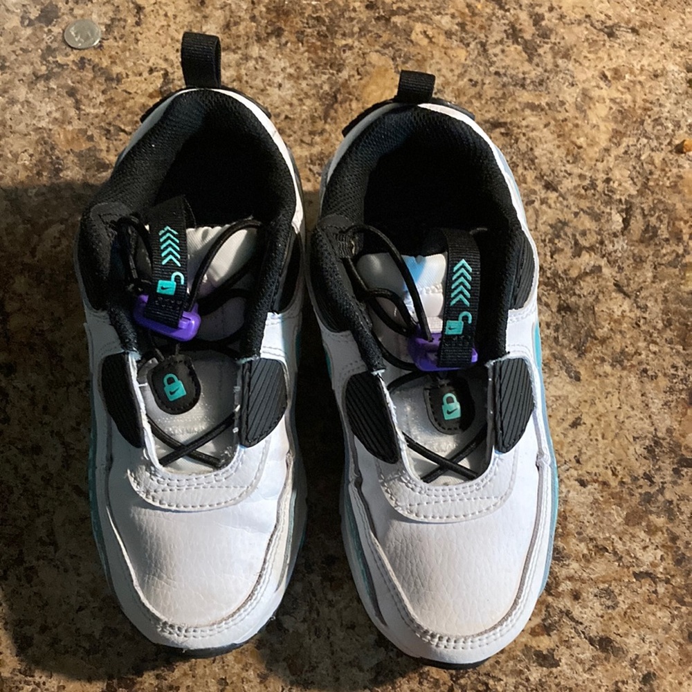 Kid’s Unisex Nike Airmax